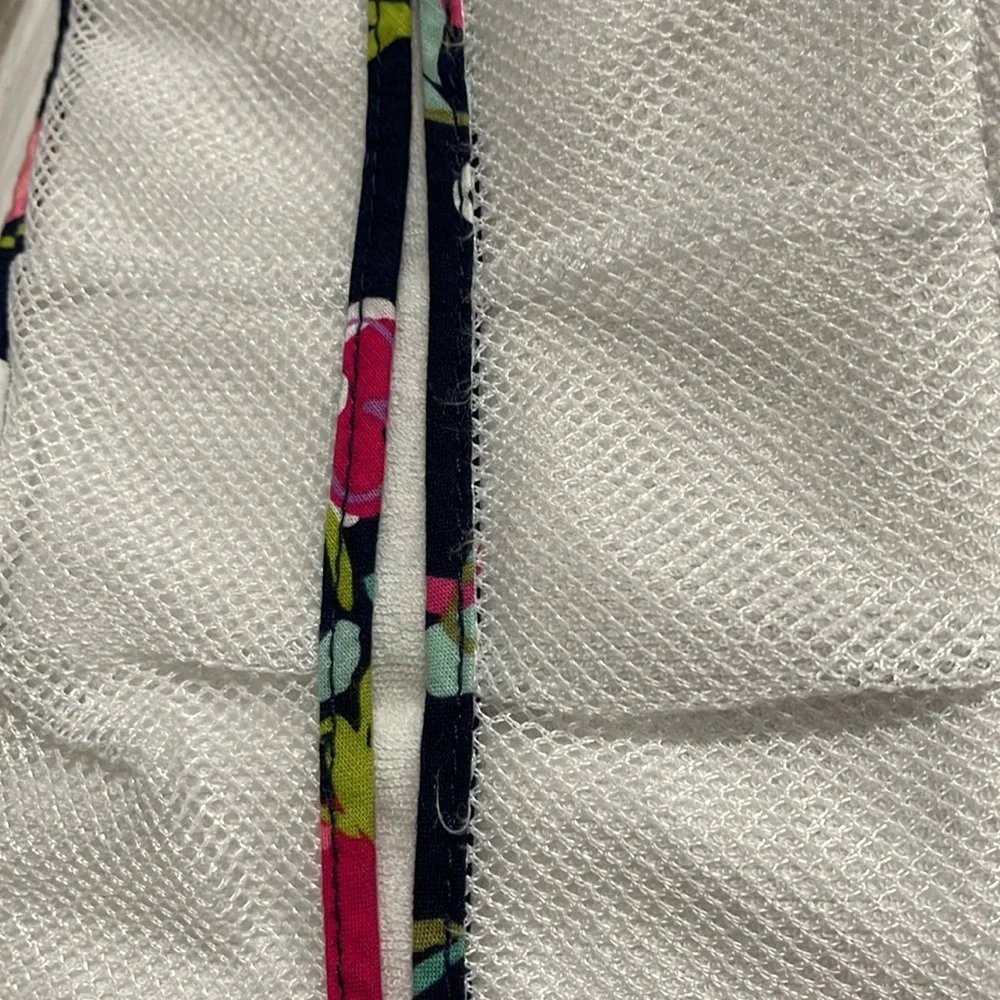 VERA BRADLEY DIAPER CHANGING PAD CLUTCH IN RETIRED RIBBONS PATTERN